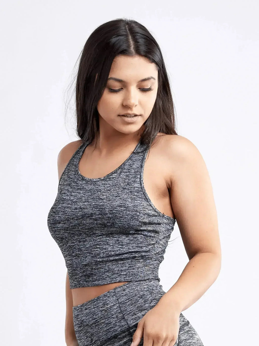 Racerback Training Crop Tank – Lightweight & Breathable for Workouts