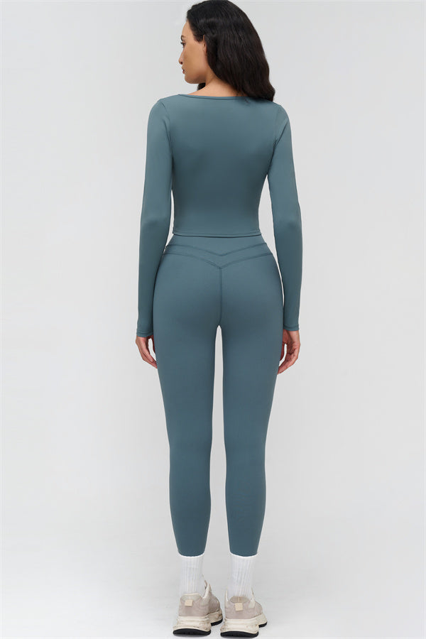 The Stride T-shirt Leggings 2-Piece Set