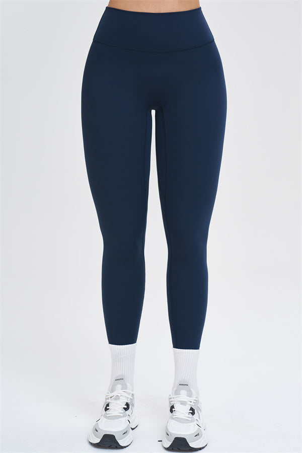 The Stride Crop Top Isabella Leggings 2-Piece Set