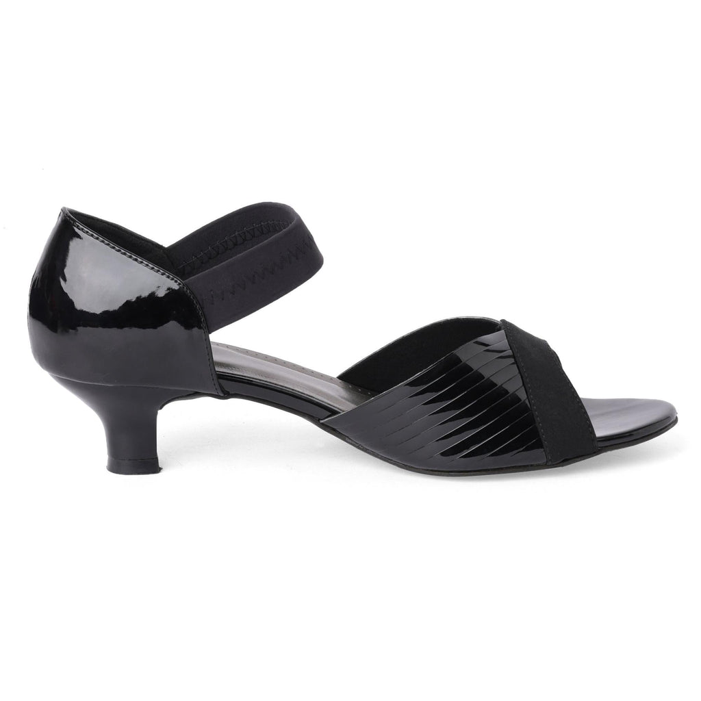 Endura - Black Kitten Heels