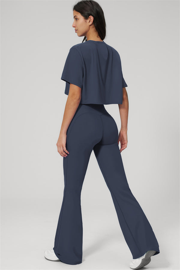 The Bold T-shirt Flared Leggings 2-Piece Set