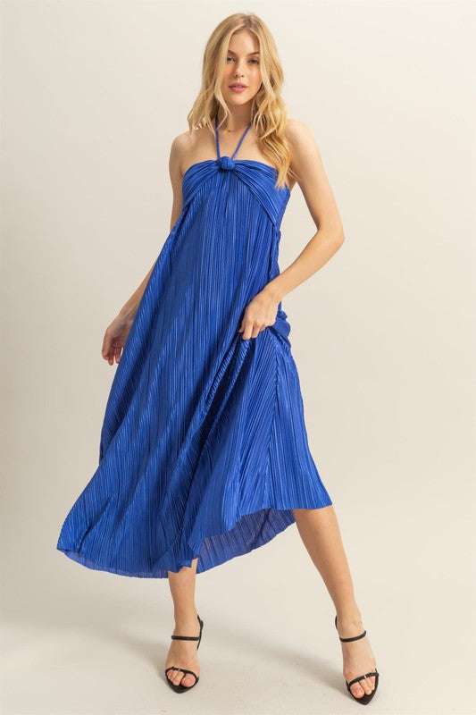 Knotted Detail Halter Neck Flowy Maxi Dress For Summer Elegant, Romantic, and Graceful with Chic Halter Neck Design and Flowy Maxi Length for a Stunning Look