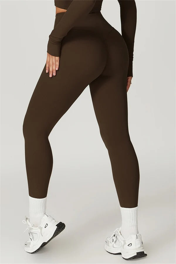 The Eloise Sports Bra Leggings 2-Piece Set