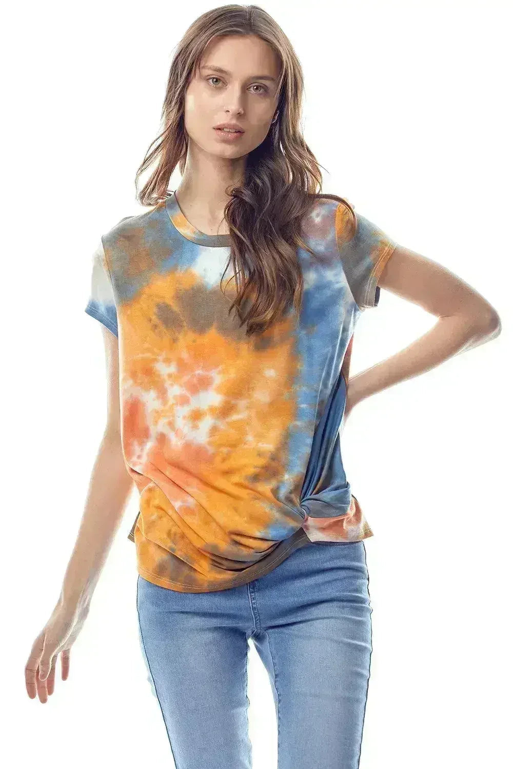 Tie-Dye Twist Front Top – Trendy Crew Neck Tee with Unique Hem | Femstylo