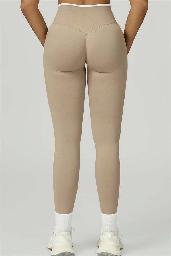 The Prime Line Sports Bra Leggings 2-Piece Set