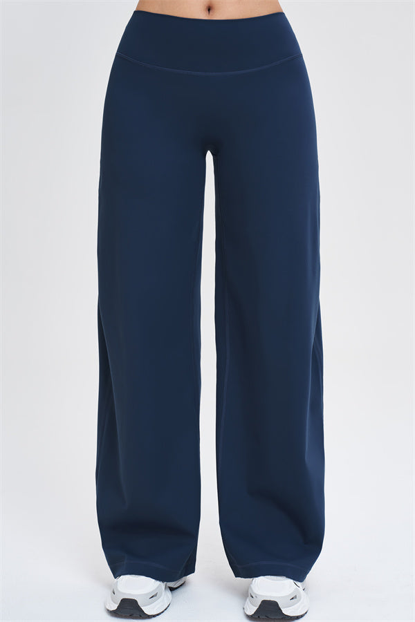 The Stride Crop Top Straight Leg Pants 2-Piece Set