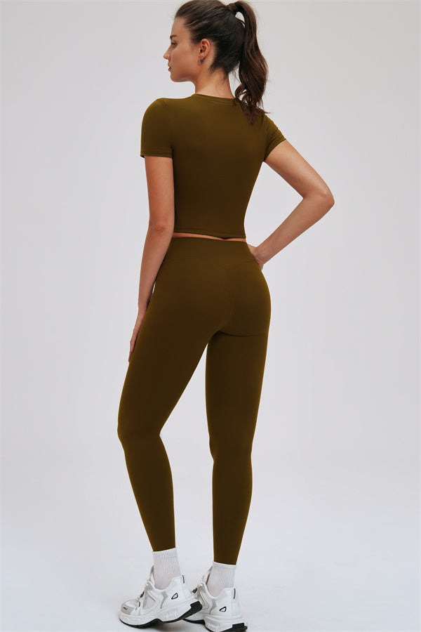 The Svelte T-shirt Leggings 2-Piece Set