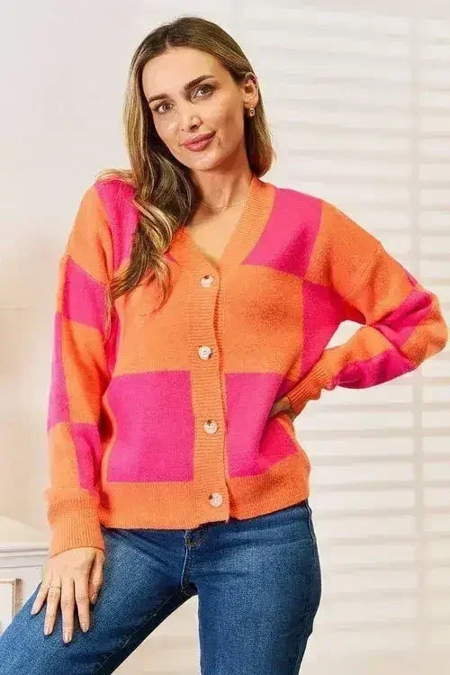 Checkered V-Neck Cardigan - Dropped Shoulder Style | Femstylo