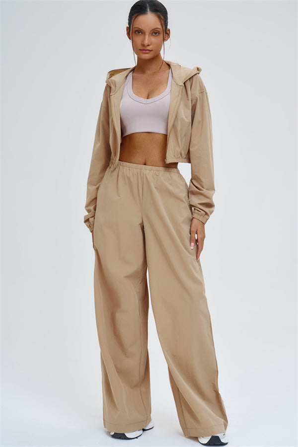 The Svelte UV protection Crop Hoodie Sweatpants 2-Piece Set