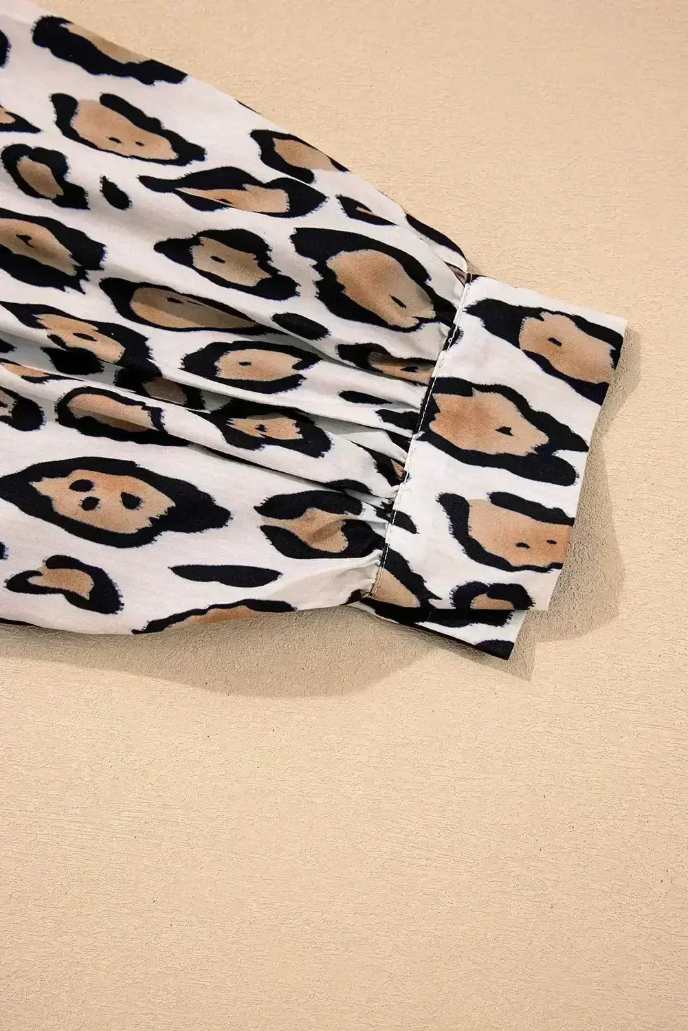 Light Leopard Print Balloon Sleeve Loose Blouse | Femstylo