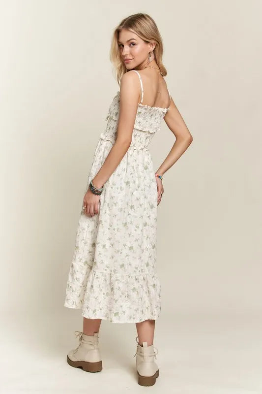 Smocked Floral Sweetheart Neck Cami Summer Dress For Women – Romantic Floral Cami Dress with Sweetheart Neckline & Ruffled Details for Spring & Summer Events