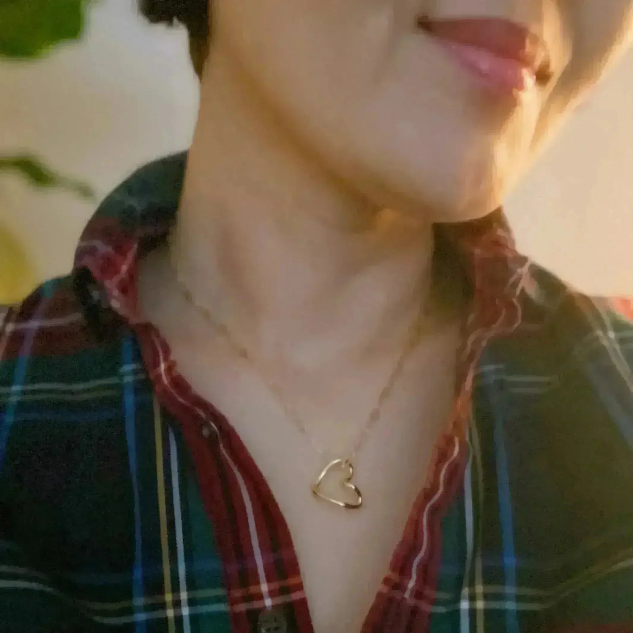 Heart And Chain Necklace - Dainty Gold Heart Pendant | Femstylo