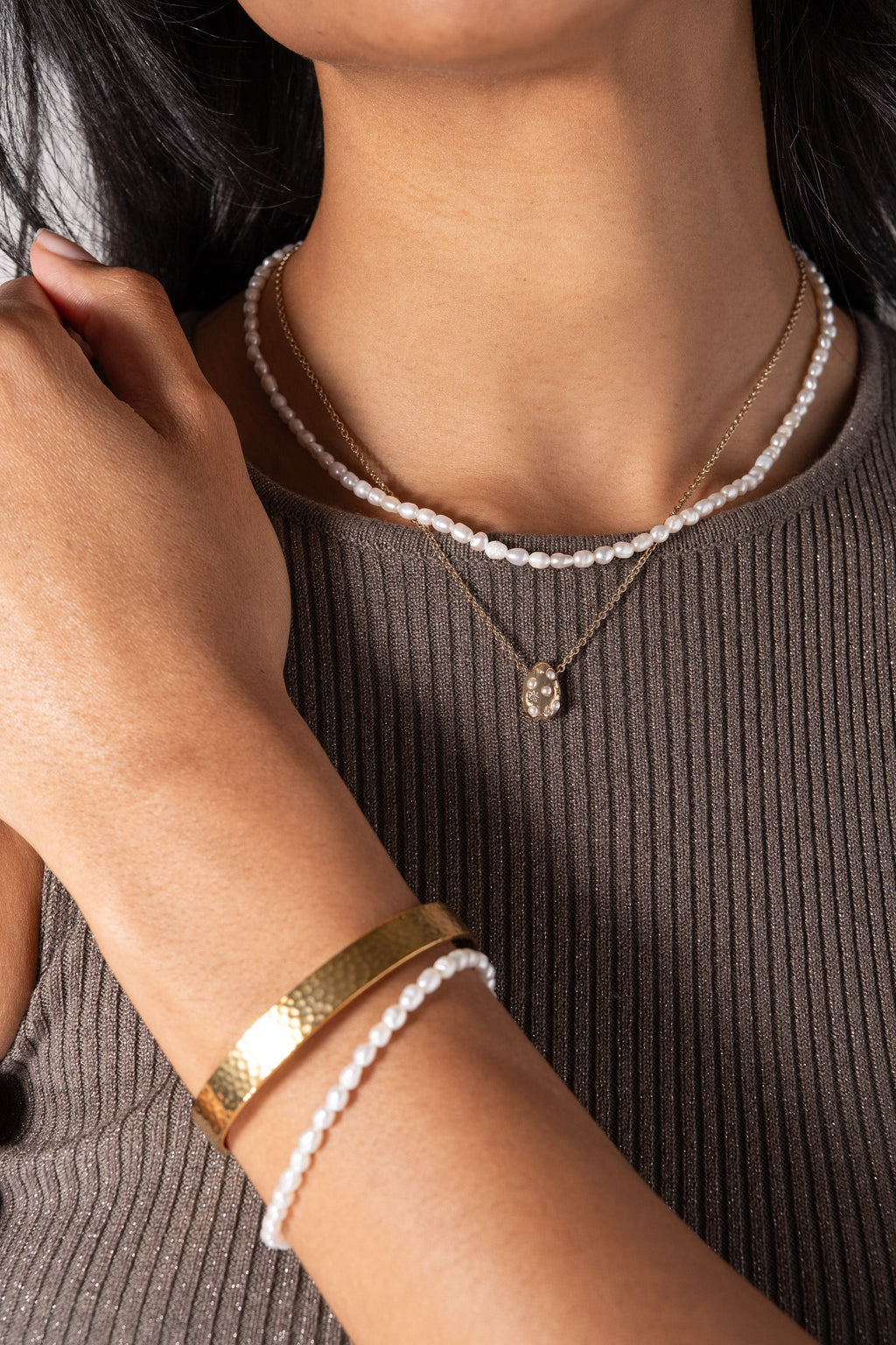 Pearl and Crystal Pendant Necklace