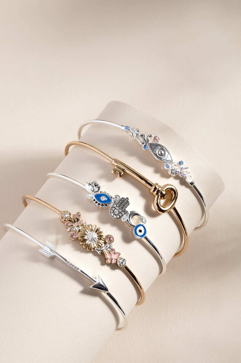 Protection Inline Bangle