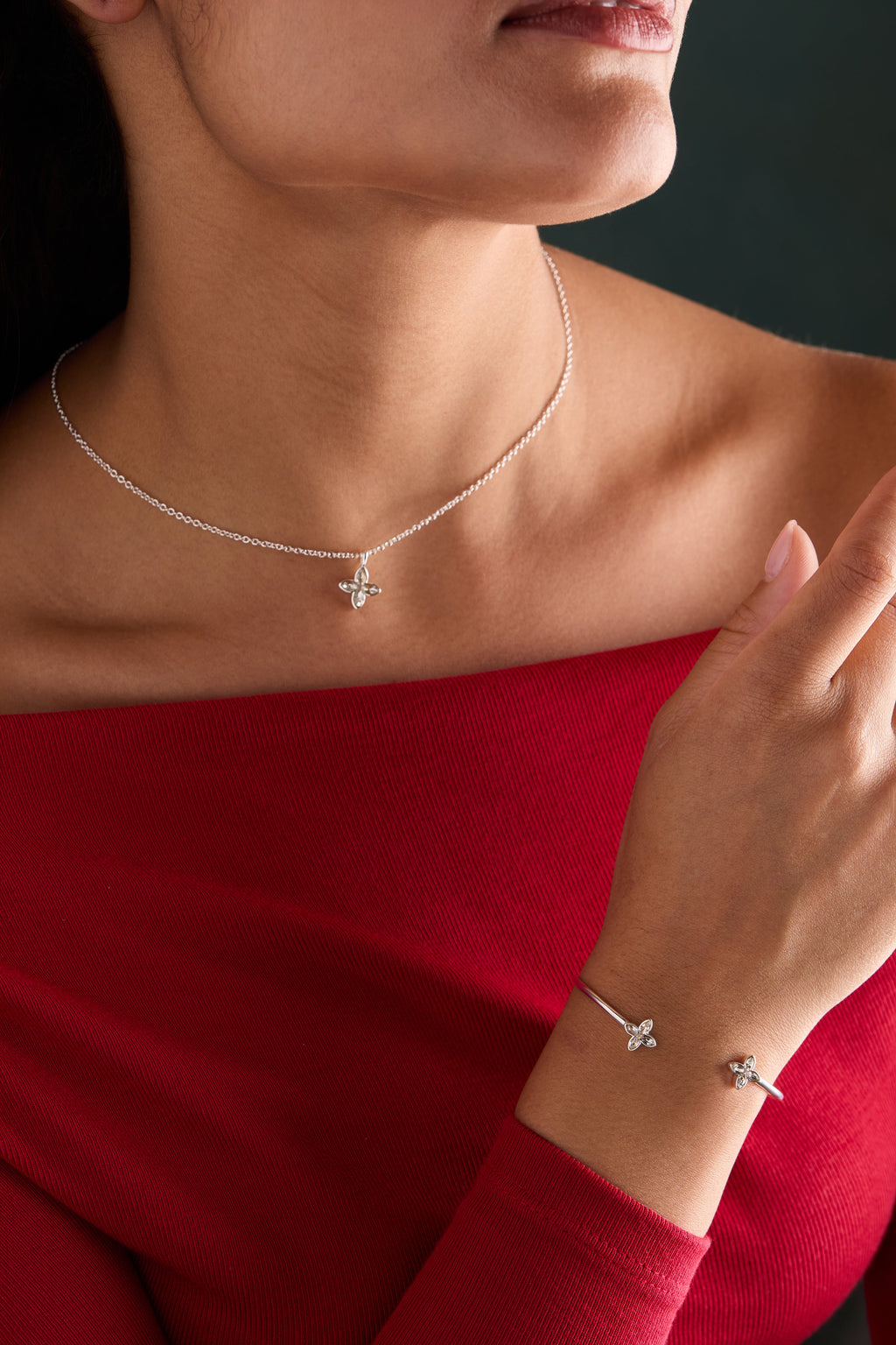 Crystal Logo Star Flex Cuff