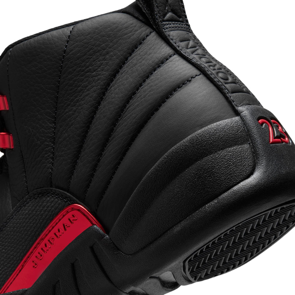 Air Jordan Mens 12 Retro - Bloodline