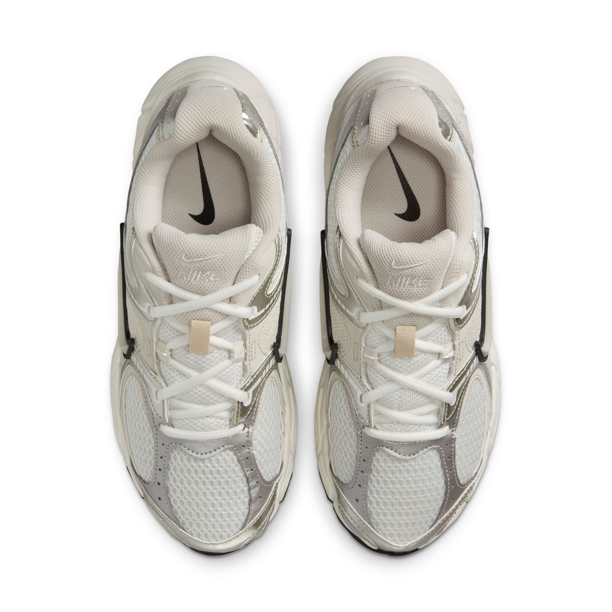 Nike Womens V5 Runner - Summit White