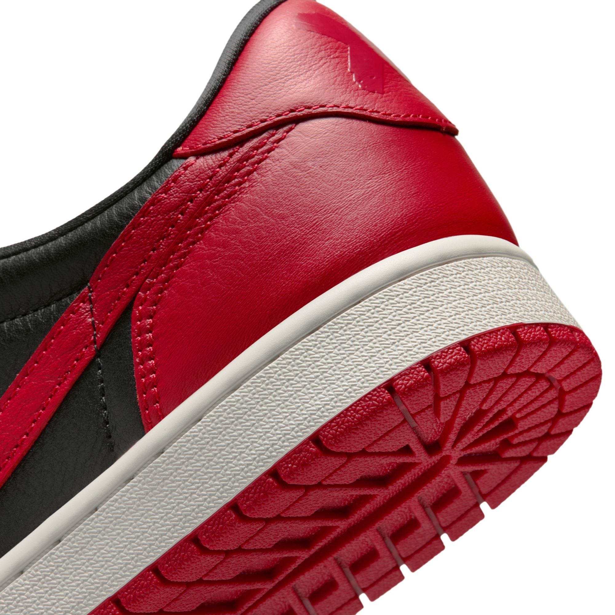 Air Jordan Mens 1 Retro Low OG - Banned
