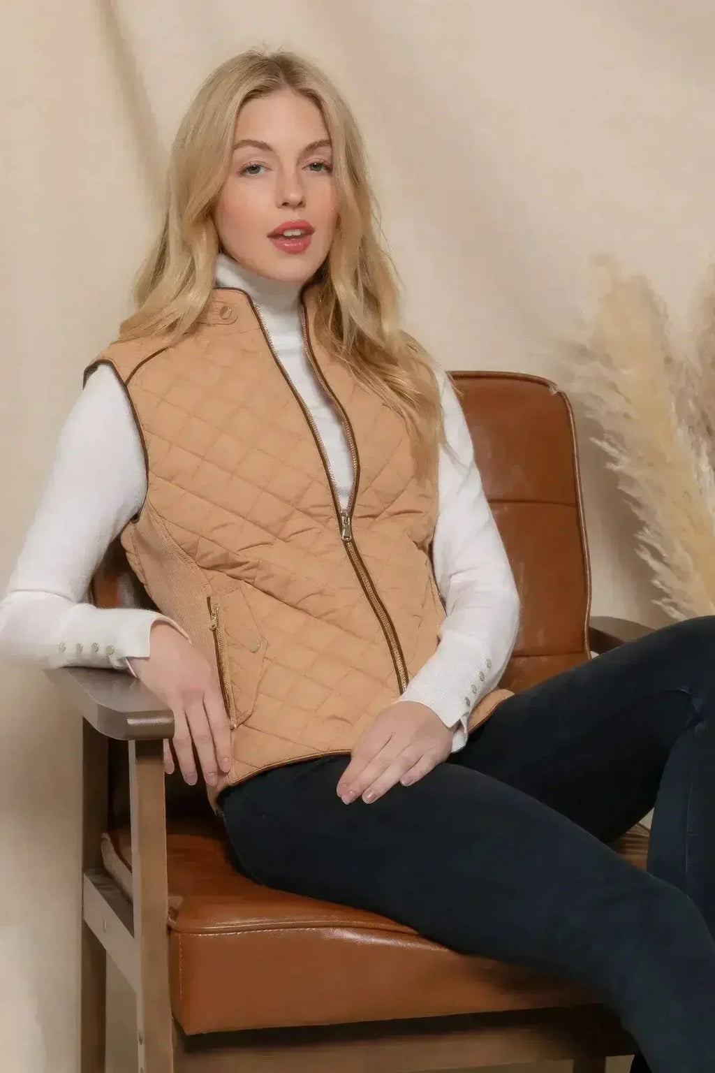 Quilted Suede Piping Vest - Pale Taupe | Femstylo