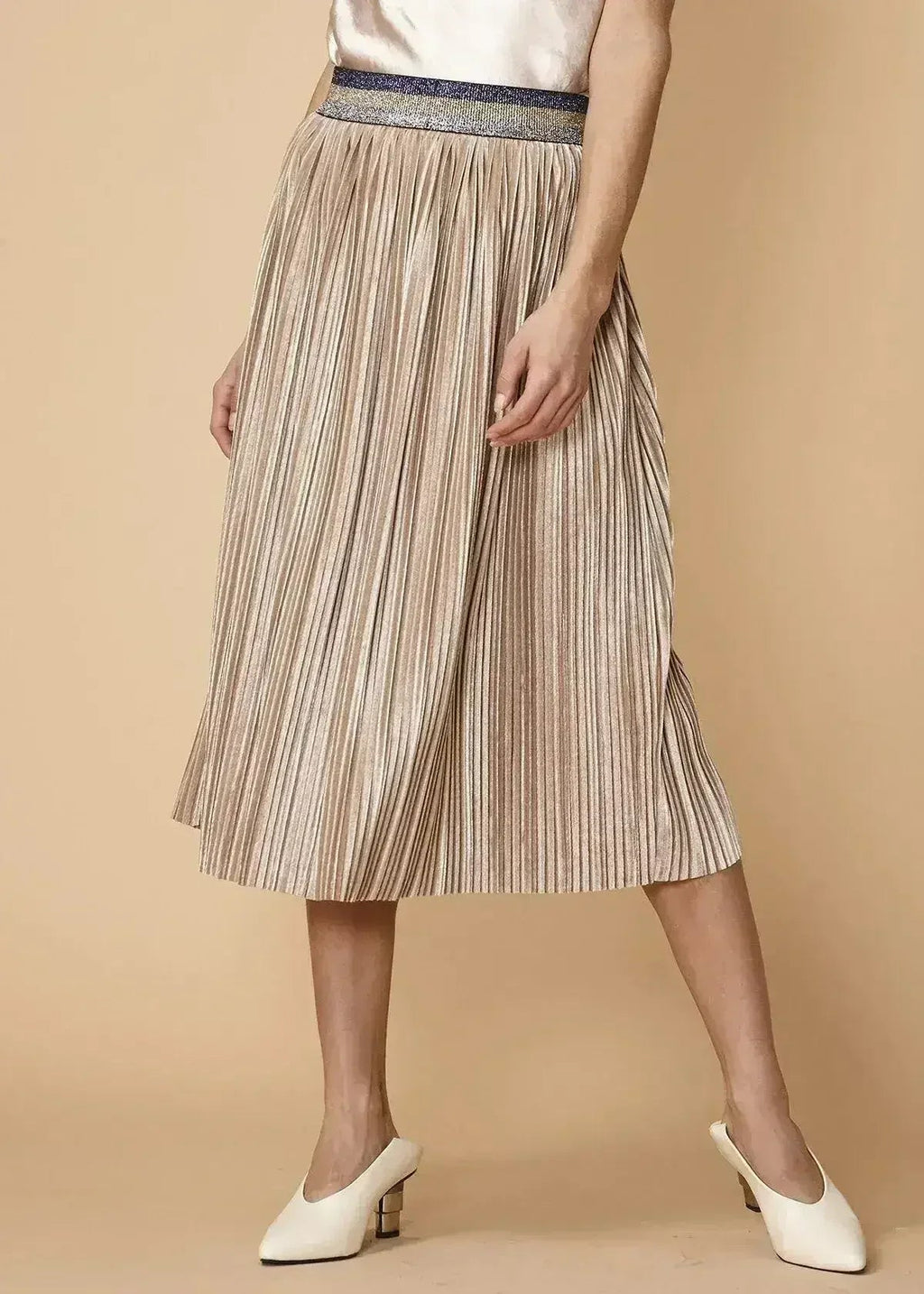 Women's Glitter Waistband Pleated Skirt in Champagne