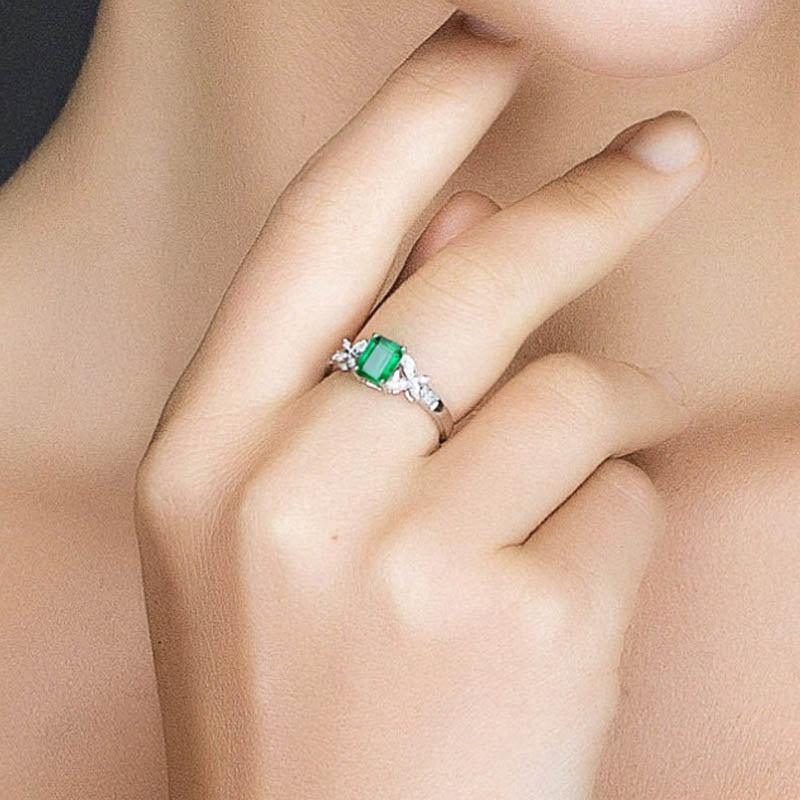 0.7ct Natural Emerald Wedding Ring 18k Gold Women's
