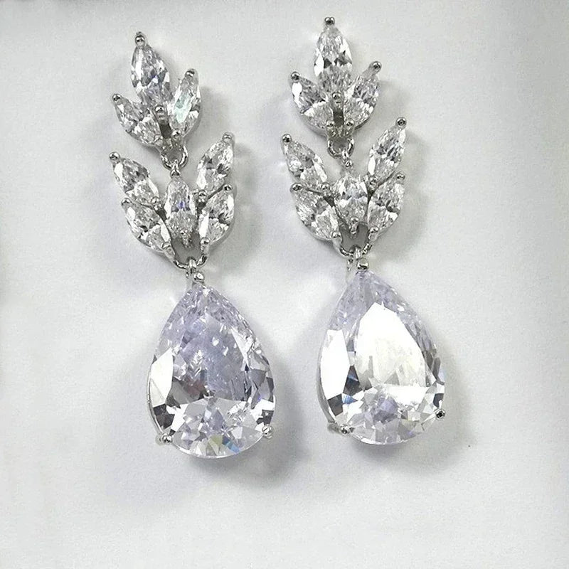 Huitan Fashion Bridal Drop Earrings for Wedding Engagement AAA Marquise Cubic Zirconia Design Elegant Women Earrings New Jewelry