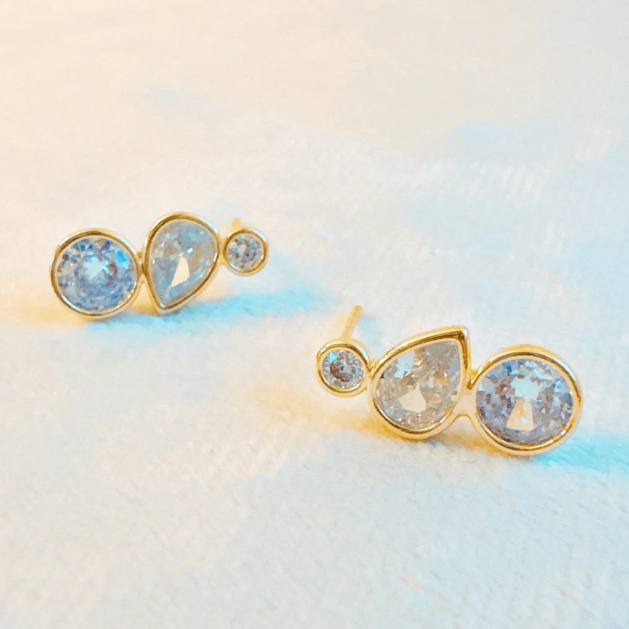 Mix Shape Bezel Shine Earrings