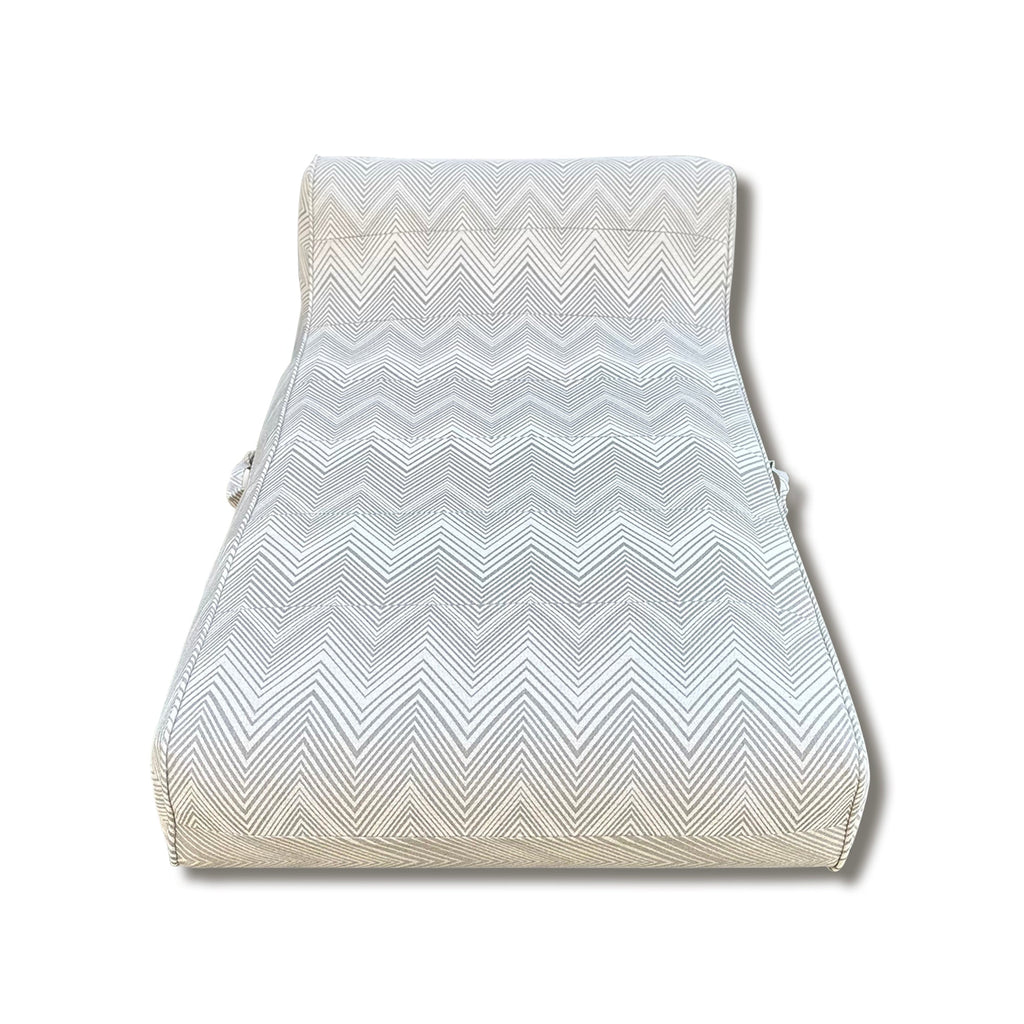 Luxe Linen-Like Inflatable Pool Lounge-Oyster Zag