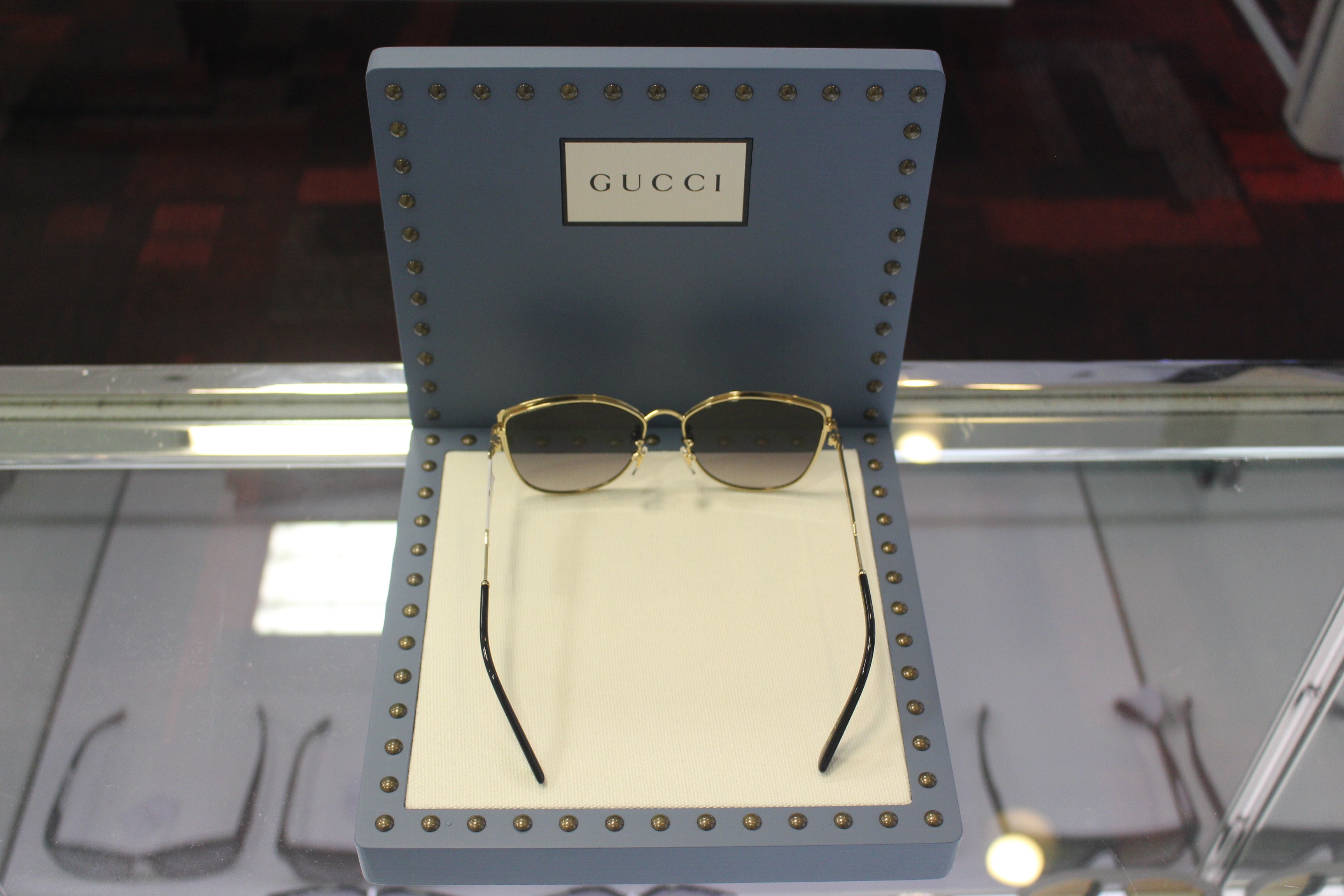 Gucci GG0589SK-001 57 Women’s Sunglasses | Black/Gold Metal Frame | Authentic Luxury