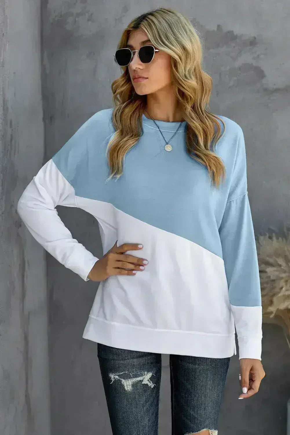 Light Blue White Patchwork Dropped Shoulder Sweatshirt