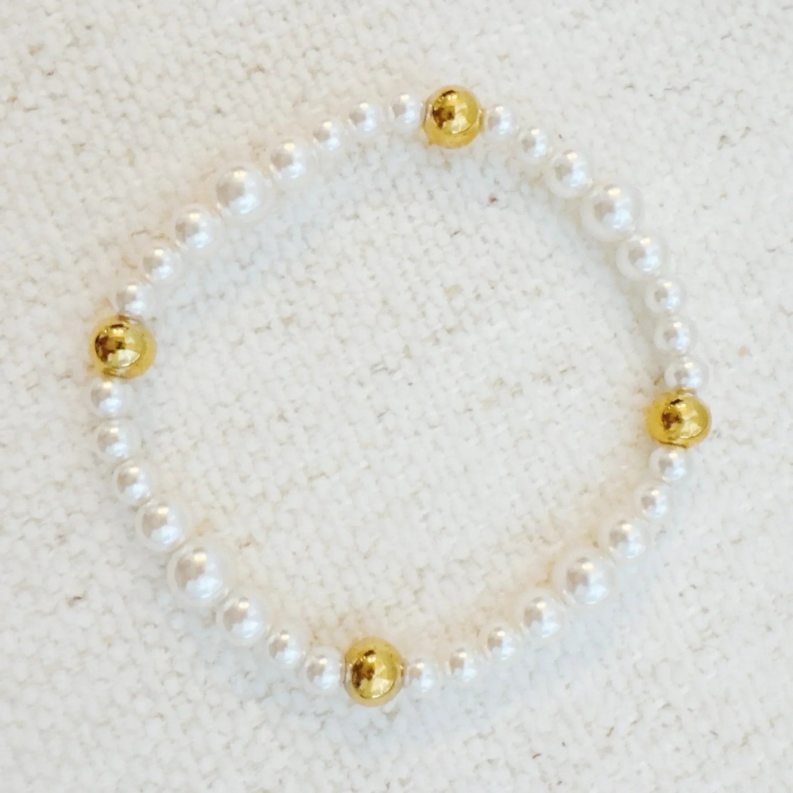 Pearl & Gold Beaded Stretch Bracelet