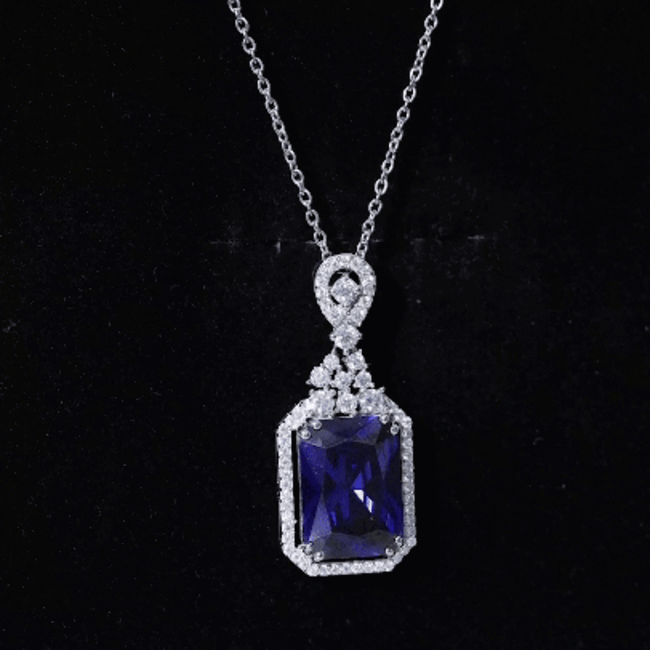9 Carat Lab Grown Blue Sapphire Vintage Necklace With Silver Chain