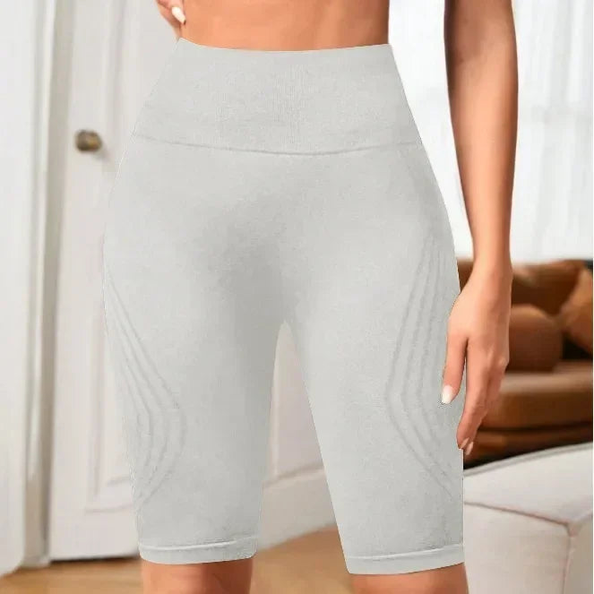Women‘s Seamless Yoga Shorts High Waisted Striped Slim Shorts Sexy Butt Lifting Gym Trainning High Elastic Five Point Pants