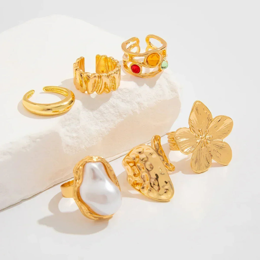 Ingemark 2025 New Irregular Exaggerated Metal Flower Open Rings Women Elegant Baroque Imitation Pearl Ring Jewelry Accessories