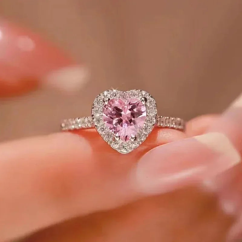 2025 New European and American Peach Heart Ring Women's Personalized Love Shaped Zircon Inlaid Diamond Fashion Jewelry Wholesale