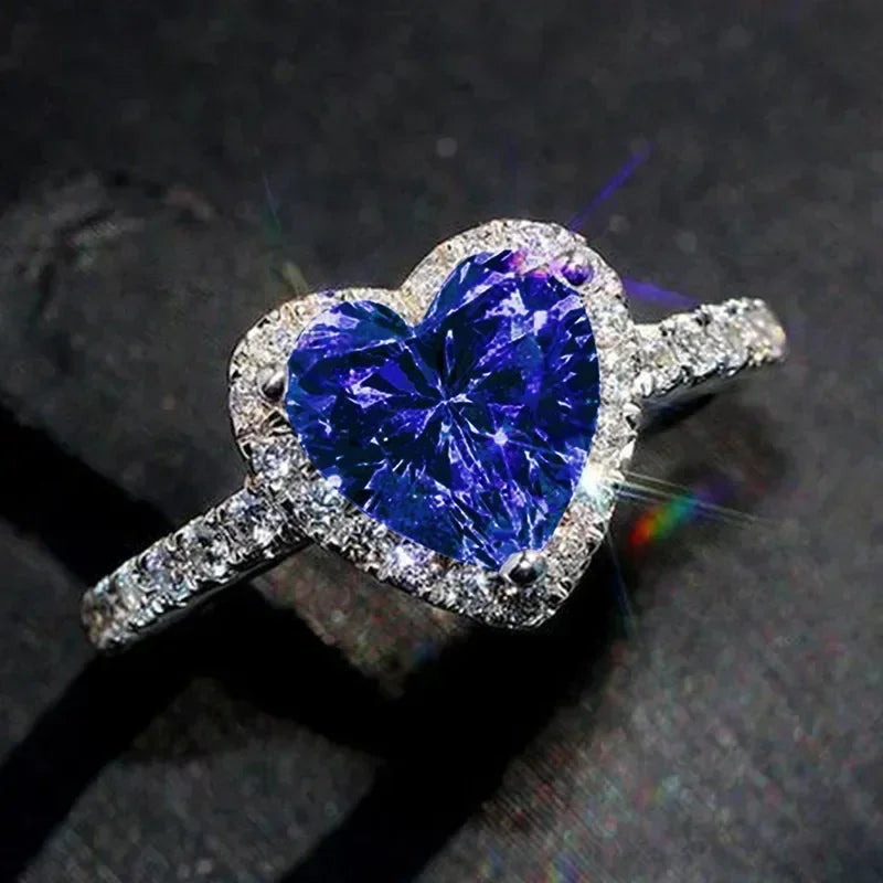 2025 New European and American Peach Heart Ring Women's Personalized Love Shaped Zircon Inlaid Diamond Fashion Jewelry Wholesale