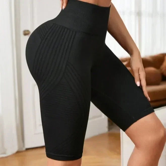 Women‘s Seamless Yoga Shorts High Waisted Striped Slim Shorts Sexy Butt Lifting Gym Trainning High Elastic Five Point Pants