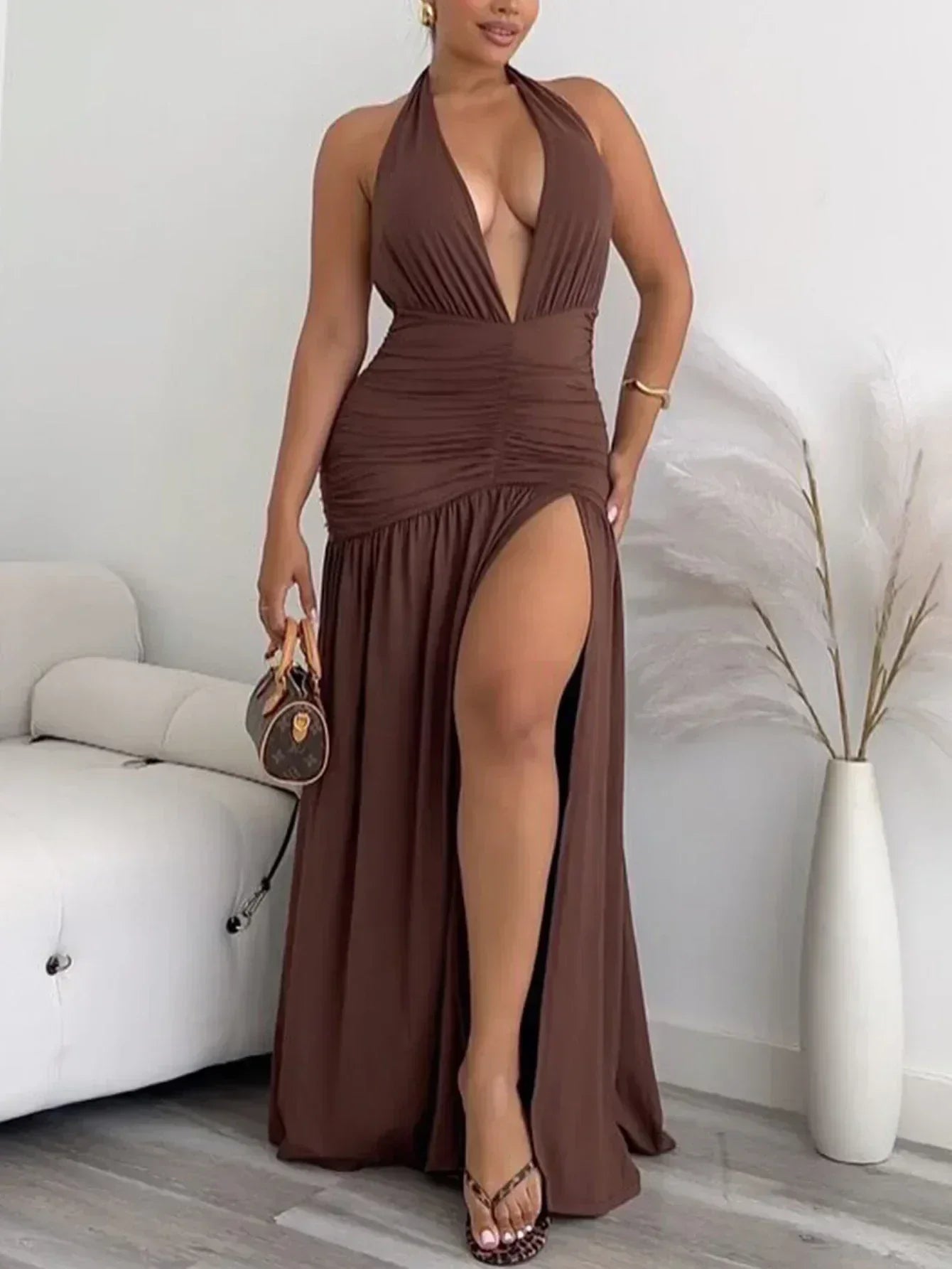2025 Summer New Product Mature and Elegant Neck Hanging Deep V Chest Exposed Folded Waist High Split Design Backless Dress