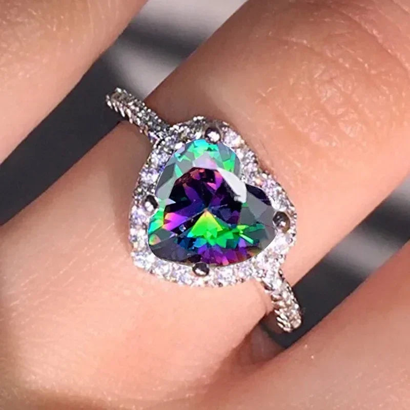 2025 New European and American Peach Heart Ring Women's Personalized Love Shaped Zircon Inlaid Diamond Fashion Jewelry Wholesale
