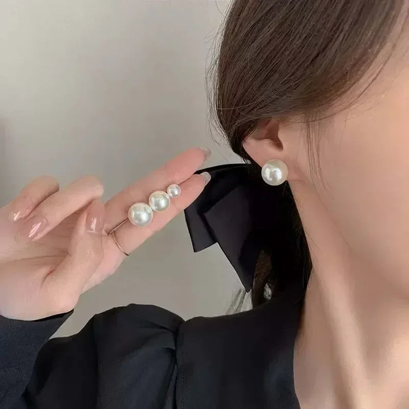 Korean Elegant White Glossy Pearl Stud Earrings For Women Exquisite Simple Imitation Pearl Round Earring Wedding Party Jewelry