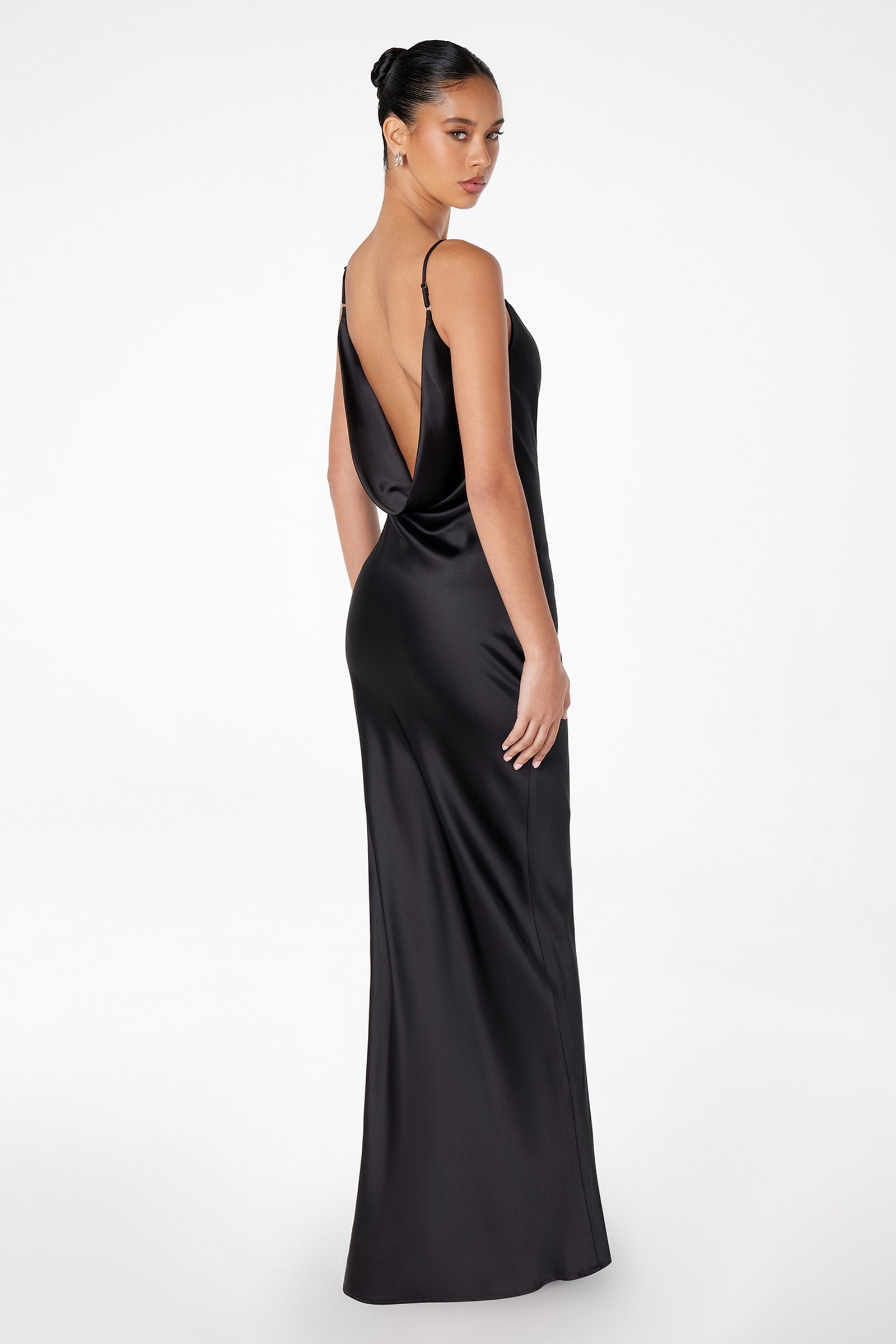 Astee T2000 Sleeveless Versatile Open Back Gown