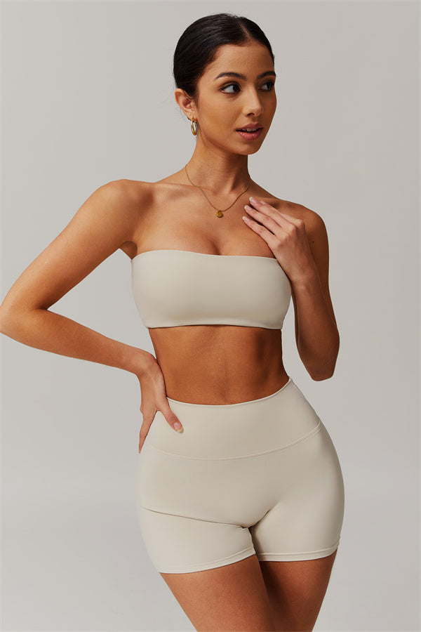 The Essence Sports Bra Shorts 2-Piece Set