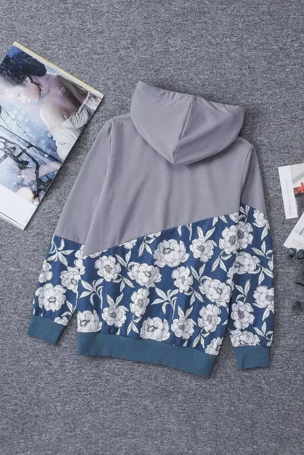 Women's Gray Floral Splicing Cowl Neck Hoodie