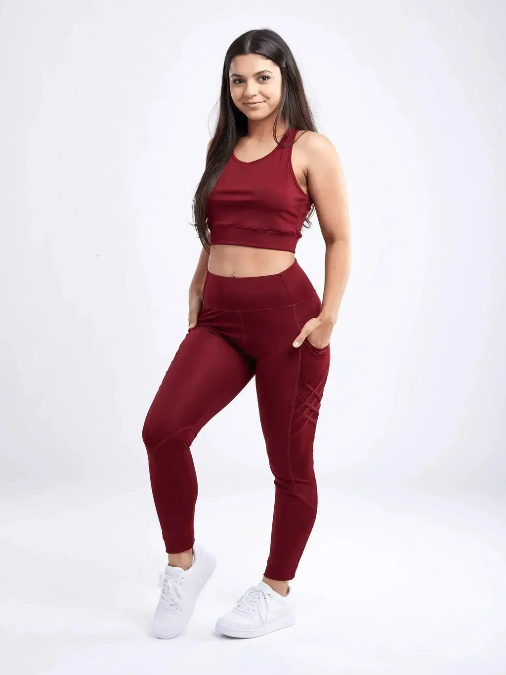 Racerback Training Crop Tank – Lightweight & Breathable for Workouts
