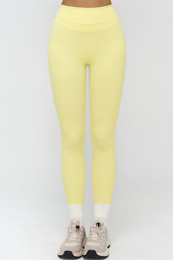 The Stride Crop Top Leggings 2-Piece Set