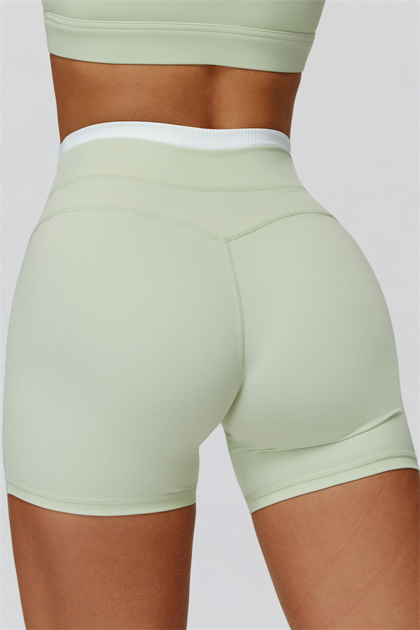 The Canyon Sports Bra Shorts 2-Piece Set