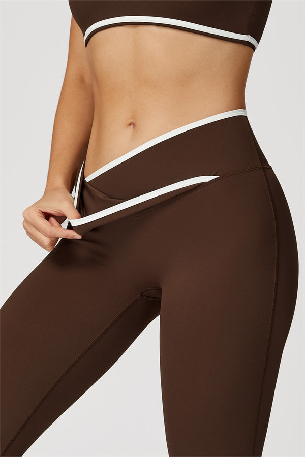 The Stamina Sports Bra Flared Leggings 2-Piece Set