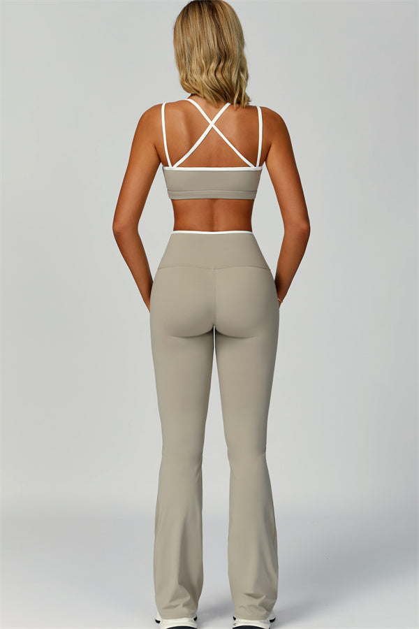 The Quest Flared Leggings