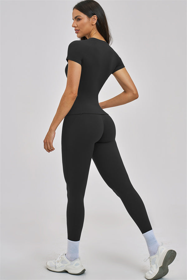 The Zenith T-shirt Leggings 2-Piece Set