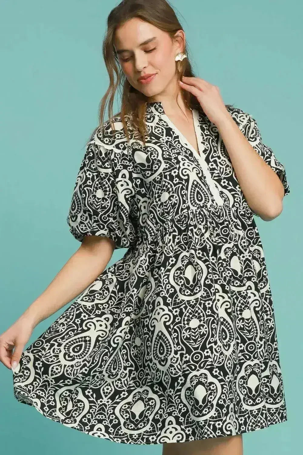 Umgee Abstract Print Puff Sleeve Dress – Bold & Feminine Plus Size - Femstylo